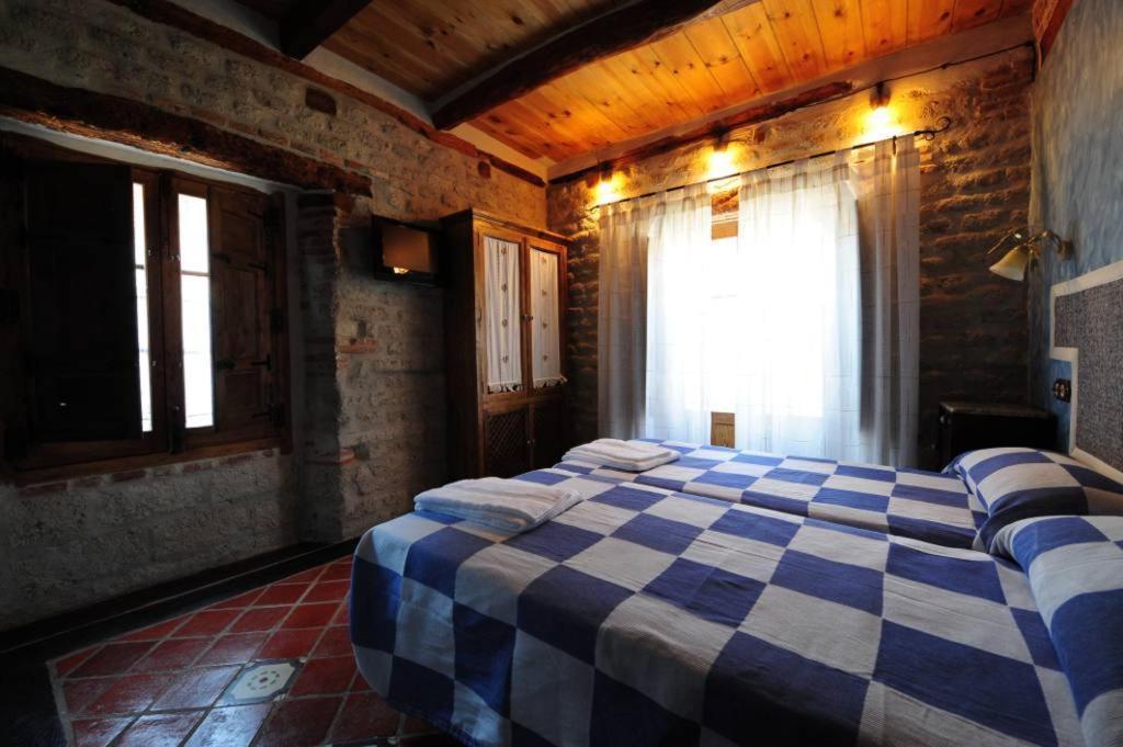 Hotel Rural La Enhorcadora Portillo  Zimmer foto